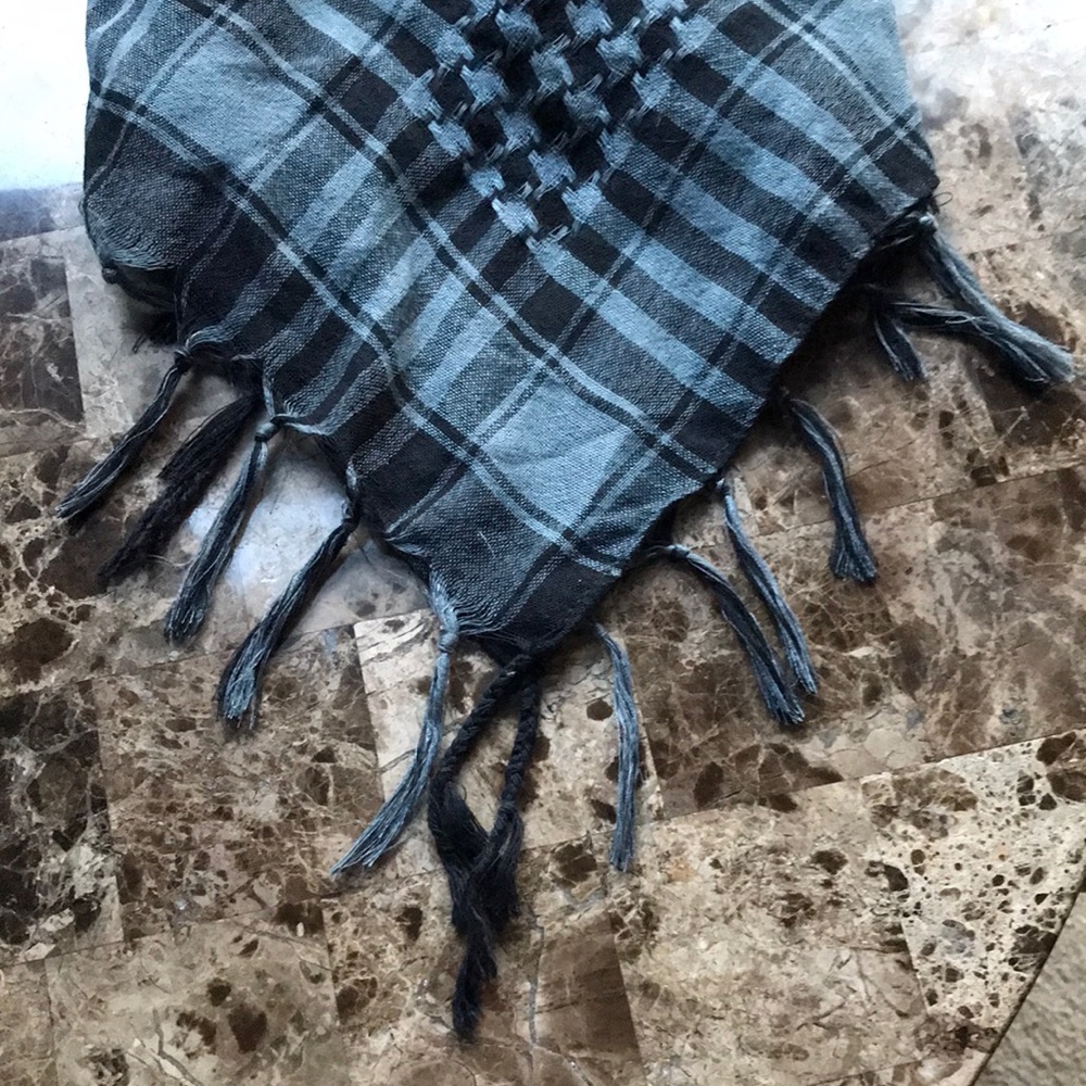 Scarf Fringed Blue and Black houndstooth pattern.
